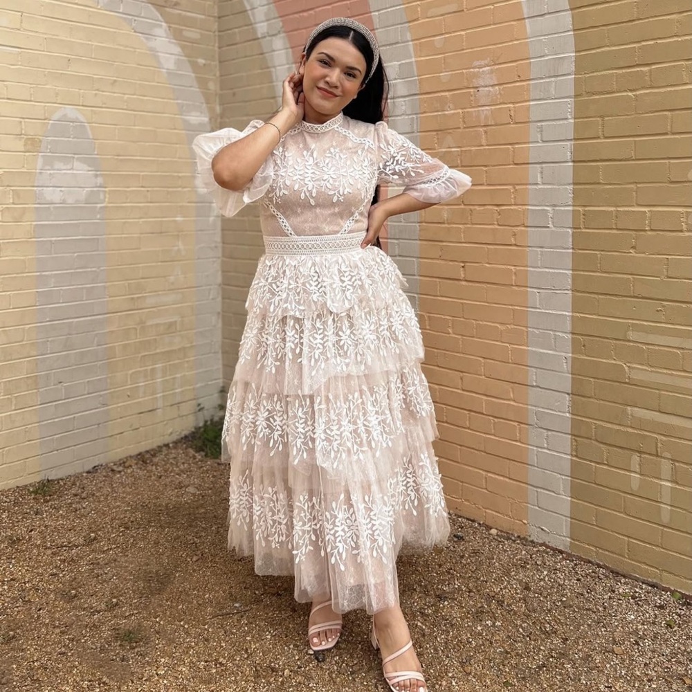 Belle Terre Lace dress in Cream